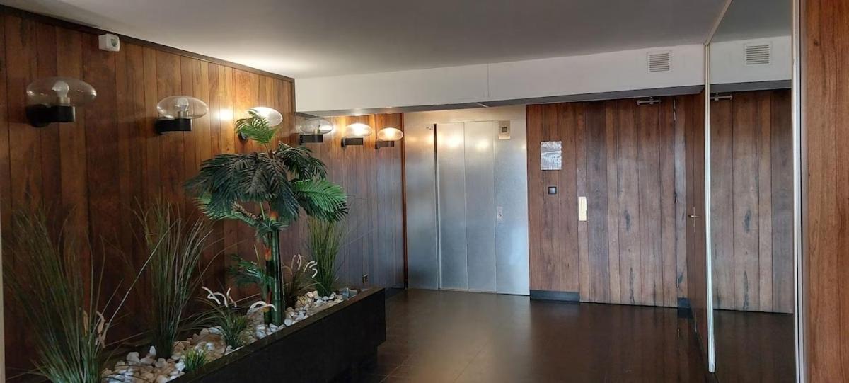 Front De Mer - Emplacement Prise - T2 Moderne Et Climatise - Tout A Pied Bandol Exterior photo